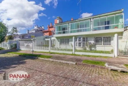 Casa com 3 Quartos à venda, 468m² no Jardim Lindóia, Porto Alegre