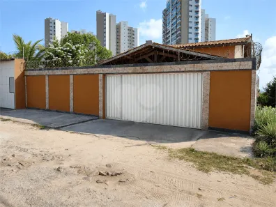 Casa com 3 Quartos à venda, 230m² no Manuel Dias Branco, Fortaleza