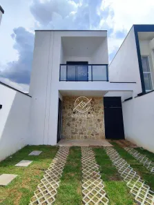 Casa de Condomínio com 3 Quartos à venda, 170m² no Villas do Jaguari, Santana de Parnaíba