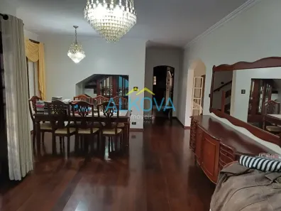 Sobrado com 5 Quartos à venda, 310m² no Jardim das Indústrias, São José dos Campos