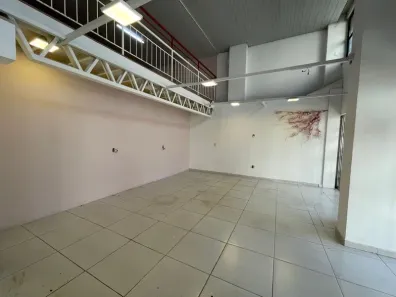 Galpão/Depósito/Armazém para venda ou aluguel, 420m² no Centro, Novo Hamburgo