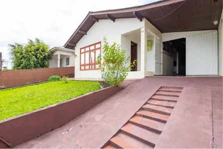 Casa com 4 Quartos à venda, 187m² no Tingui, Curitiba