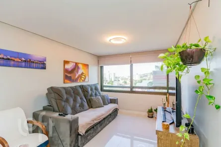 Apartamento com 3 Quartos à venda, 76m² no Camaquã, Porto Alegre