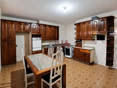 Casa com 4 Quartos para alugar, 481m² no Miguel Couto, Nova Iguaçu