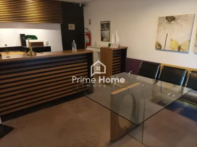 Casa com 4 Quartos para alugar, 257m² no Cambuí, Campinas