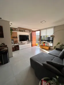 Casa com 3 Quartos à venda, 157m² no Rio Tavares, Florianópolis