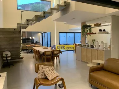 Sobrado com 3 Quartos à venda, 300m² no Independência, São Bernardo do Campo