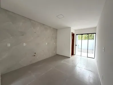 Sobrado com 2 Quartos à venda, 79m² no Aventureiro, Joinville