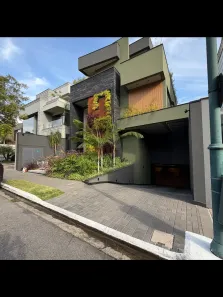 Casa com 3 Quartos para alugar, 360m² no Cerâmica, São Caetano do Sul
