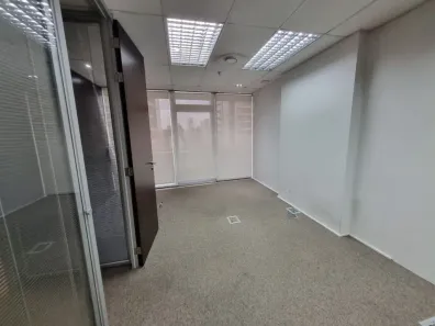 Sala Comercial para alugar, 98m² no Vila Cordeiro, São Paulo