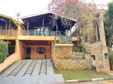 Casa de Condomínio com 3 Quartos à venda, 300m² no Arujázinho I, II e III, Arujá