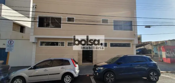 Prédio Comercial para alugar, 350m² no Centro, Bauru