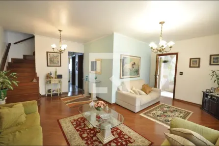 Casa com 3 Quartos à venda, 286m² no Vila Paiva, São Paulo