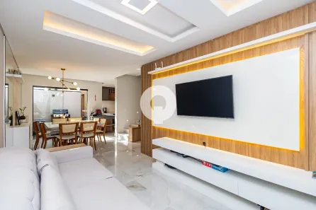 Sobrado com 3 Quartos à venda, 132m² no Boa Vista, Curitiba