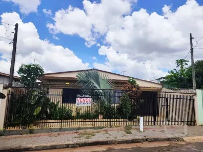 Casa com 4 Quartos à venda, 183m² no Vânia, Londrina