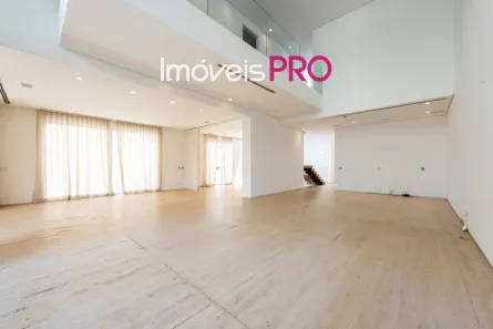 Casa com 5 Quartos à venda, 550m² no Vila Nova Conceição, São Paulo