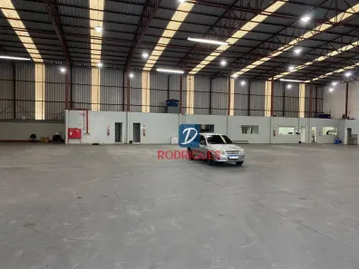 Galpão/Depósito/Armazém para alugar, 2000m² no Vila Nogueira, Diadema