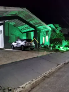 Casa de Condomínio com 3 Quartos para alugar, 500m² no Piracangaguá, Taubaté