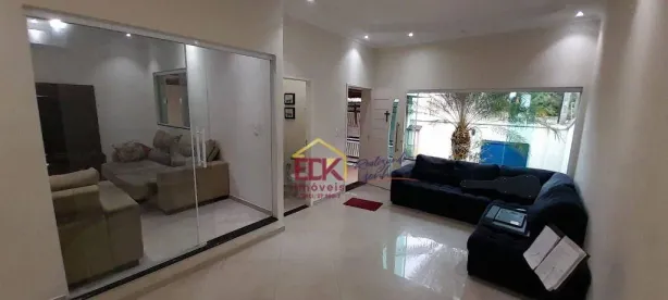 Casa com 3 Quartos à venda, 225m² no Jardim Ana Rosa, Taubaté