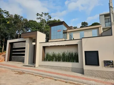 Casa com 5 Quartos à venda, 160m² no Primeiro de Maio, Brusque