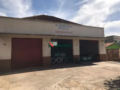 Galpão/Depósito/Armazém à venda, 256m² no Centro, Londrina
