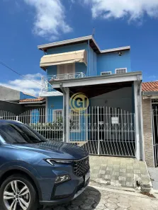 Sobrado com 4 Quartos para alugar, 200m² no Parque Brasil, Jacareí