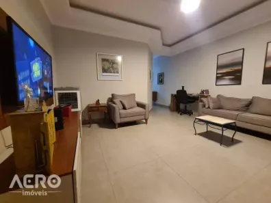 Casa com 3 Quartos à venda, 140m² no Jardim Dona Lili, Bauru