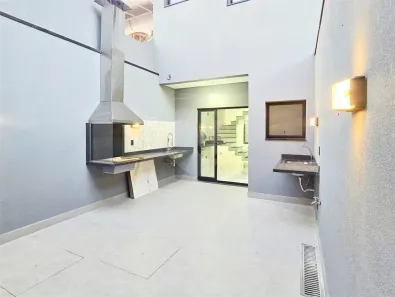 Sobrado com 4 Quartos à venda, 192m² no Vila Monumento, São Paulo