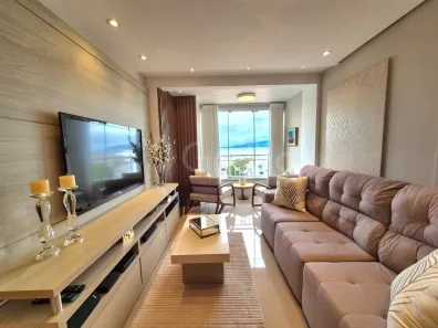 Apartamento com 2 Quartos à venda, 82m² no Coqueiros, Florianópolis