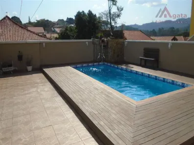 Casa com 3 Quartos à venda, 240m² no Jardim Regina, São Paulo