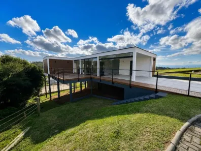 Casa com 3 Quartos para alugar, 199m² no Lomba Grande, Novo Hamburgo