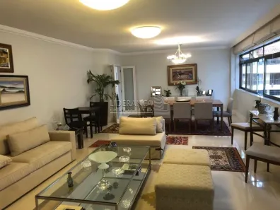Apartamento com 4 Quartos à venda, 242m² no Centro, Florianópolis