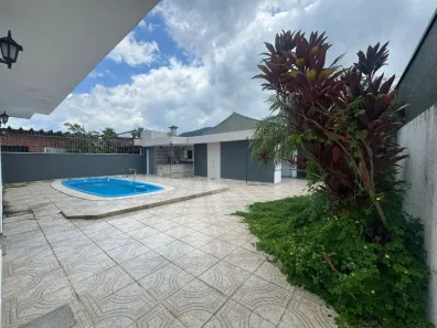 Casa com 3 Quartos à venda, 448m² no Flórida, Praia Grande
