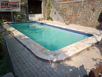 Sobrado com 5 Quartos à venda, 530m² no Guaiúba, Guarujá