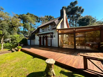 Casa com 3 Quartos à venda, 220m² no Suzana, Canela