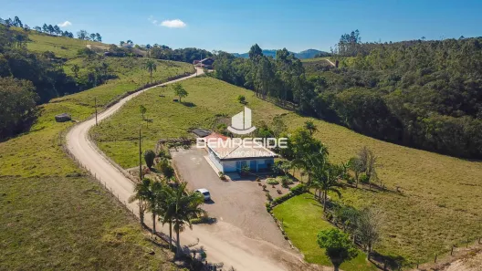 Casa com 3 Quartos à venda, 200m² no , Treze de Maio