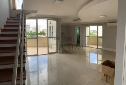 Apartamento com 3 Quartos para alugar, 135m² no Parque Industrial, São José dos Campos