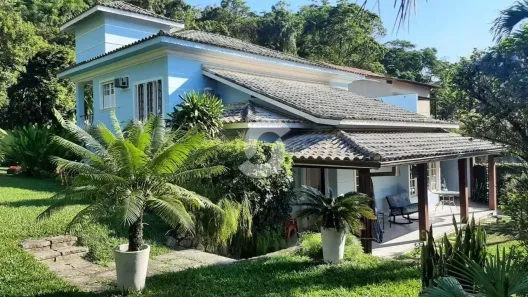 Casa com 5 Quartos à venda, 316m² no Itaipu, Niterói