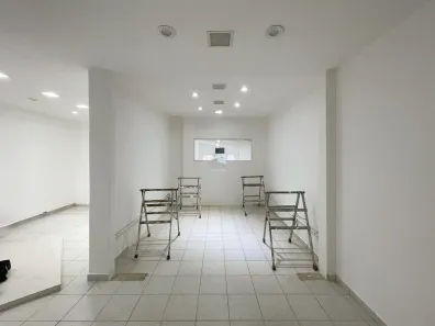 Imóvel Comercial para alugar, 57m² no Cambuí, Campinas