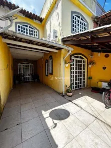 Casa com 3 Quartos à venda, 150m² no BNH, Mesquita
