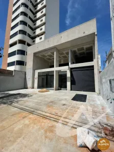 Ponto Comercial para alugar, 500m² no Centro, Arapongas