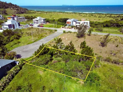 Lote/Terreno à venda, 399m² no Gamboa, Garopaba