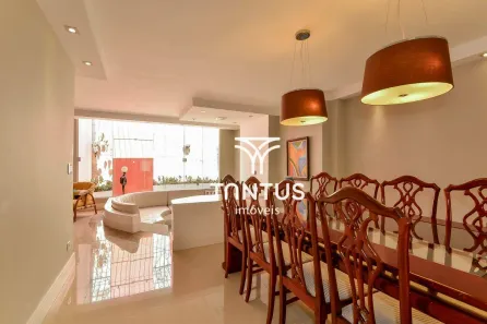 Casa com 5 Quartos à venda, 310m² no Jardim das Américas, Curitiba