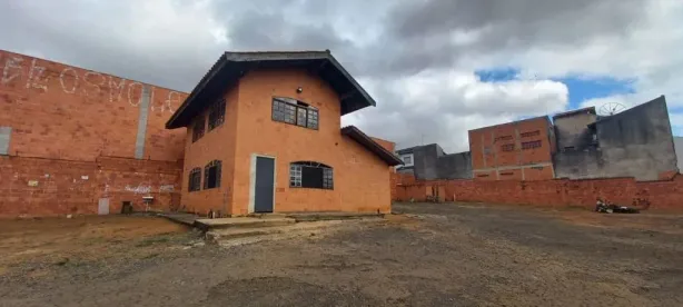 Lote/Terreno à venda, 2600m² no Jardim Umuarama, Indaiatuba