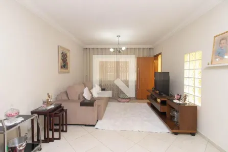 Casa com 3 Quartos à venda, 135m² no Jardim Modelo, São Paulo