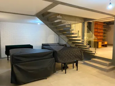 Sobrado com 4 Quartos à venda, 370m² no Vila Inah, São Paulo