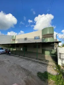Apartamento com 2 Quartos para alugar, 60m² no Caxangá, Recife