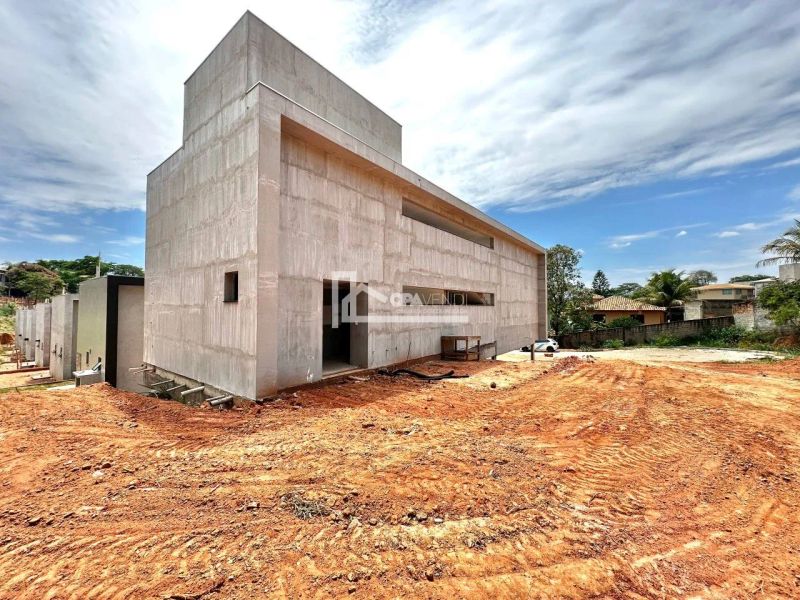 Casa em condomínio com 3 quartos — Garças, Belo Horizonte