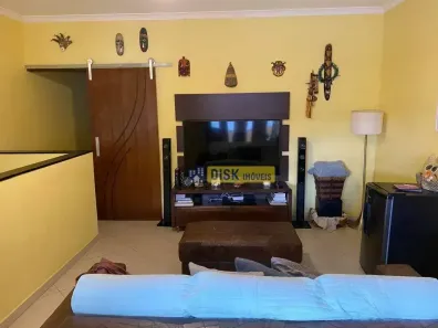 Sobrado com 4 Quartos à venda, 206m² no Nova Petrópolis, São Bernardo do Campo