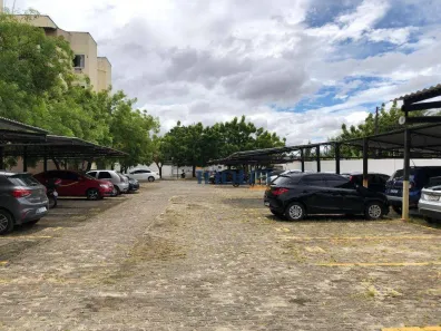 Apartamento com 2 Quartos à venda, 47m² no Serrinha, Fortaleza